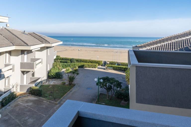 Children-friendly wonderful rental apartment with yard | Next to the beach | Pets allowed — photo 2