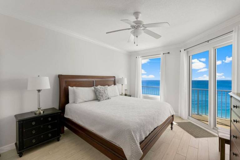 Condo Lower Grand Lagoon