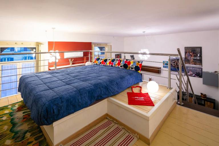 Holiday apartment | Close to Castel Nuovo — photo 2