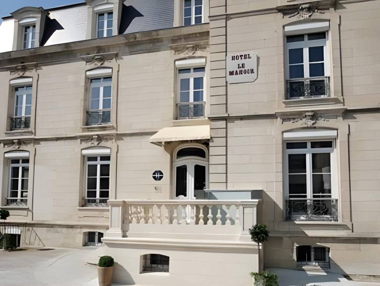 Le Manoir Hotel in La Rochelle