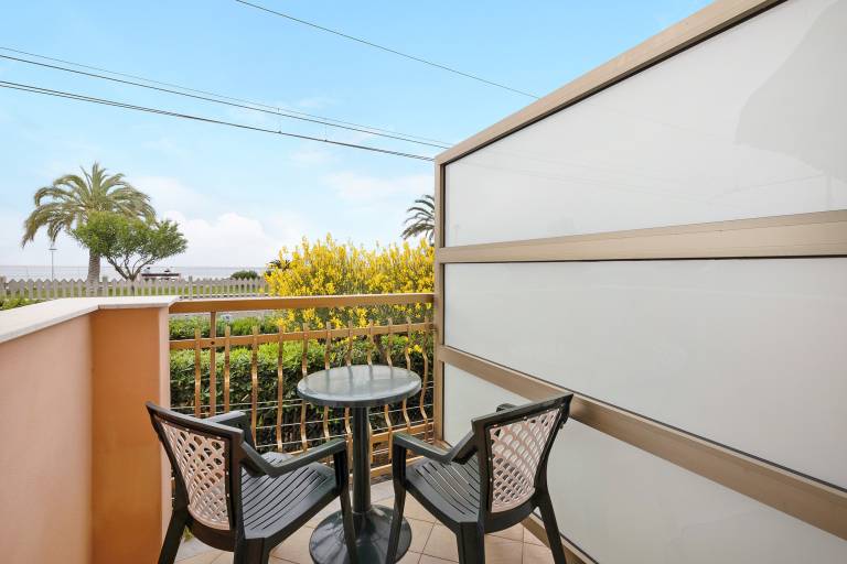 Studio Apartment "Monolocale 12" with Sea View, Wi-Fi & Air Conditioning — photo 5