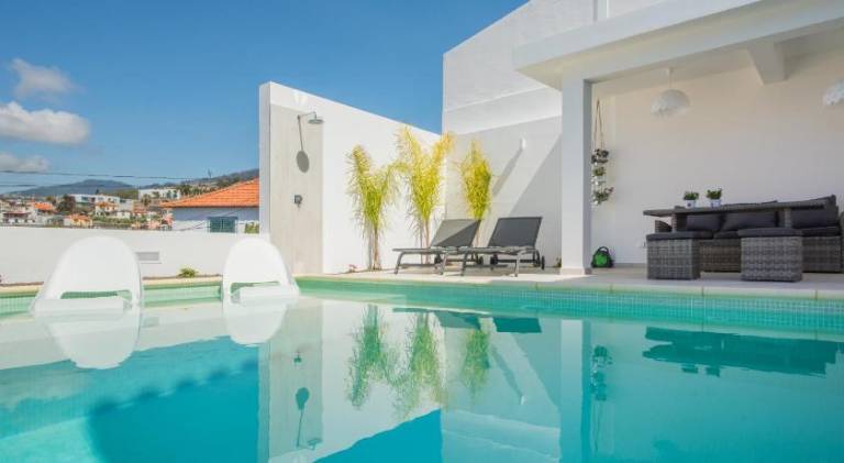 Villa with pool | Next to Farmers Market | Pets allowed in Funchal