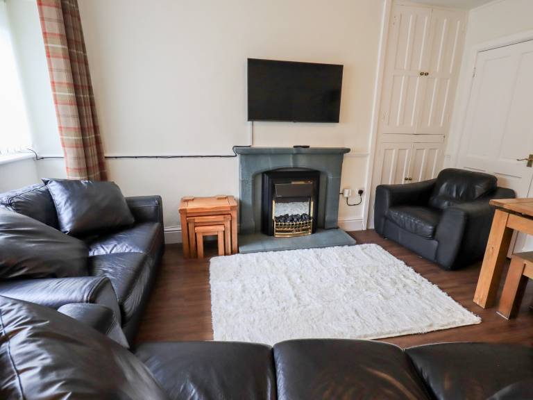 6 Calgarth View — photo 2
