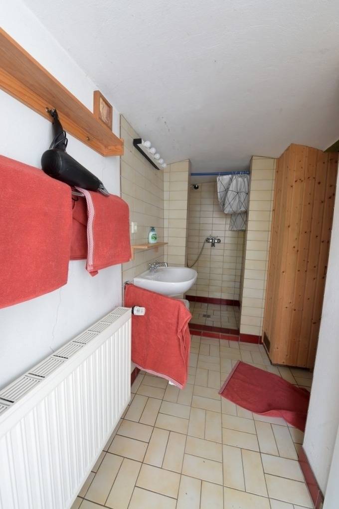 83 m² Ferienwohnung ∙ 1 Schlafzimmer ∙ 4 Gäste – Bild 15