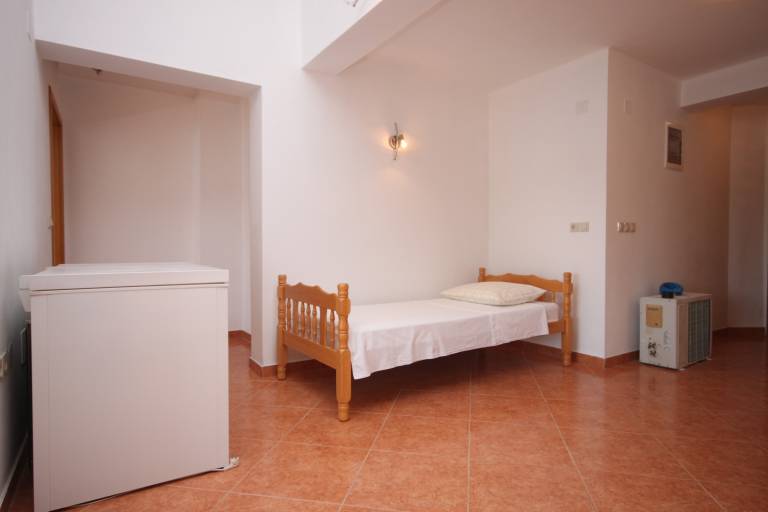 Lovely holiday apartment with grill, terrace & garden | Sea view | Pets allowed — photo 2