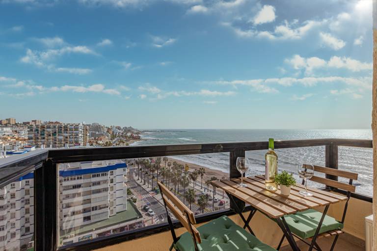 Family-oriented lovely studio with pool | Next to the beach | Dogs allowed in Torremolinos