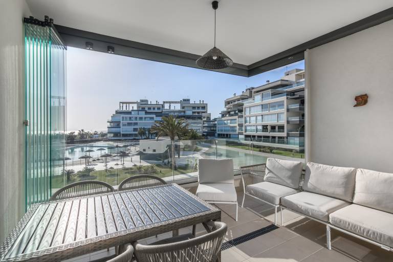 Apartment with pool, terrace & yard in Ayamonte