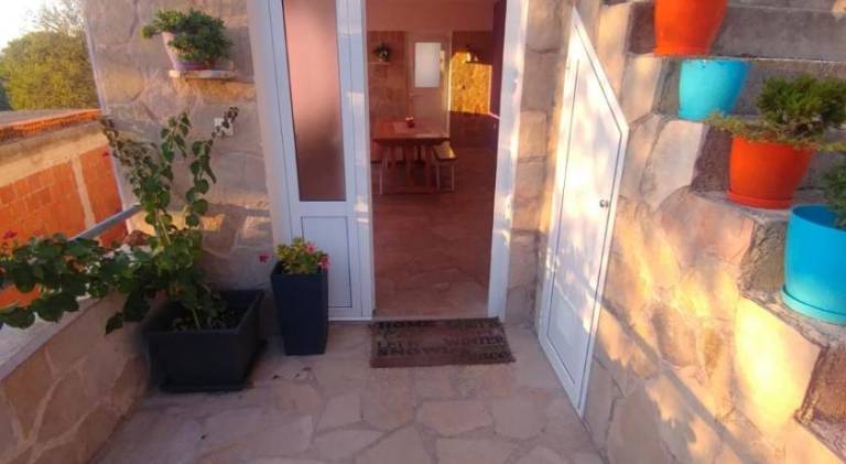 Rental apartment with 2 rooms for 6 persons — photo 3