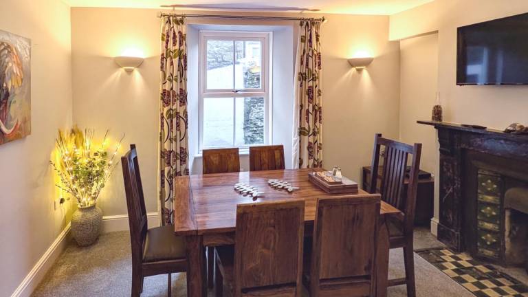 Family-oriented cottage with garden | Water view | Next to the beach | Pet-friendly — photo 3