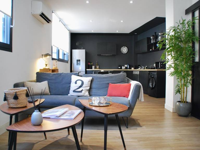 Holiday apartment | Suitable for remote work | Pet-friendly in Angouleme