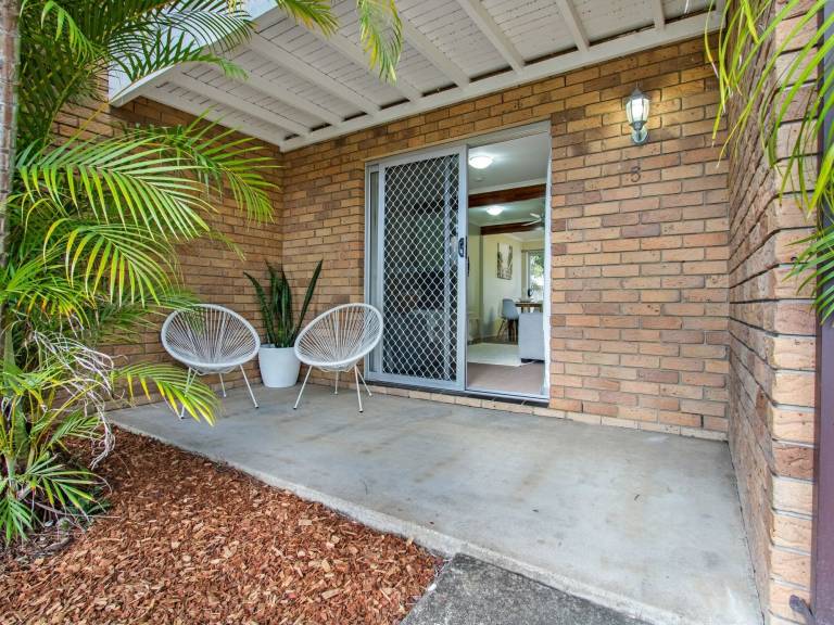 House  Urangan