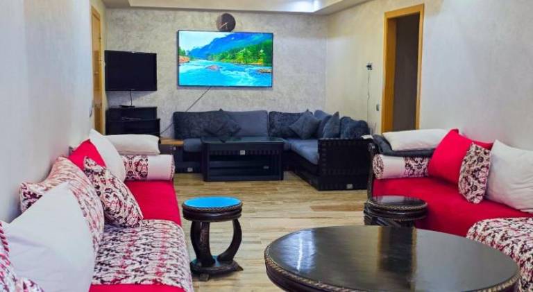 Spacious & chic - 3 min from Casa City Finance " CFC " in Casablanca