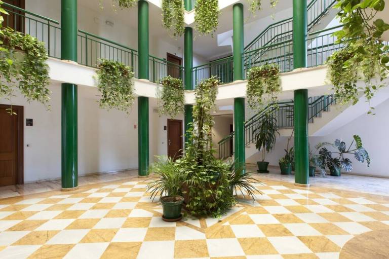 Aparthotel Sevilla Este