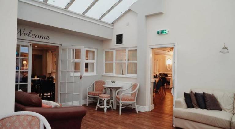 The Waverley Hotel — photo 4