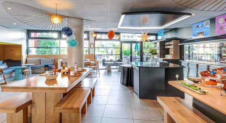 Novotel Suites Paris Montreuil Vincennes in Bobigny
