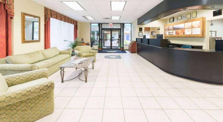 Days Inn by Wyndham Luray Shenandoah — photo 2