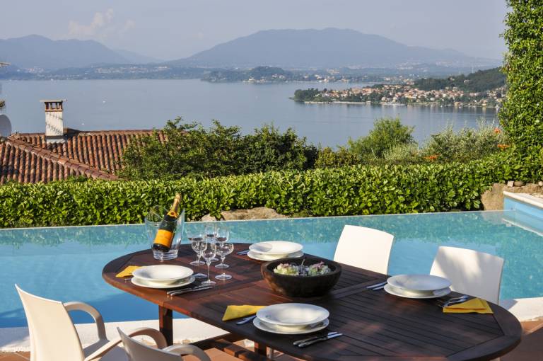 Villa  Meina