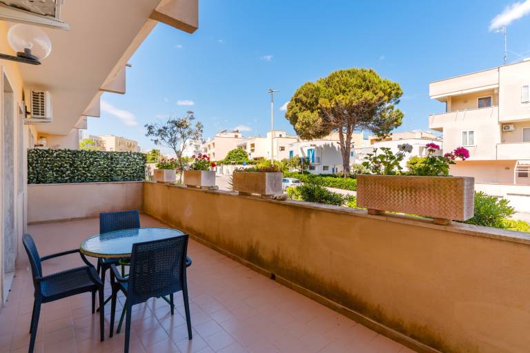 Vacation home with terrace | Sea view — photo 2