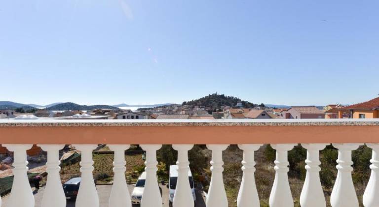 Lovely holiday apartment with patio & yard | Pets are welcome — photo 4