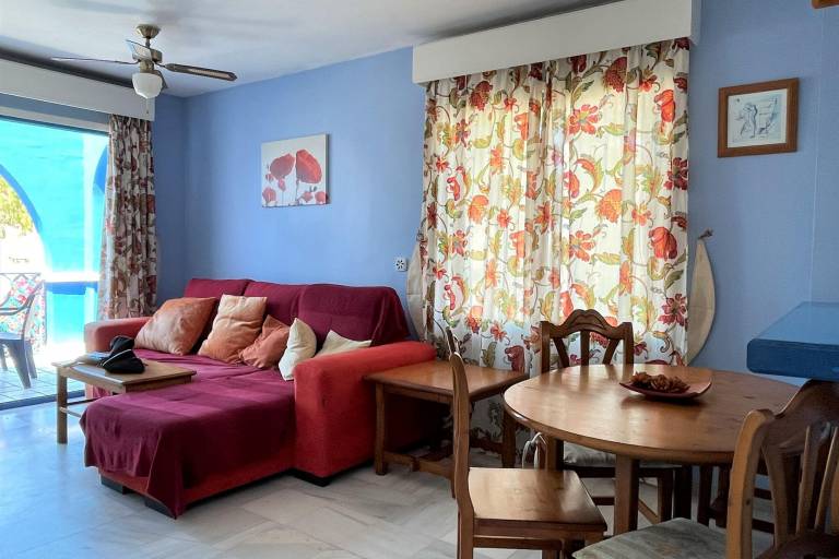 Fully equipped vacation home with yard, patio & pool | Pet-friendly — photo 3