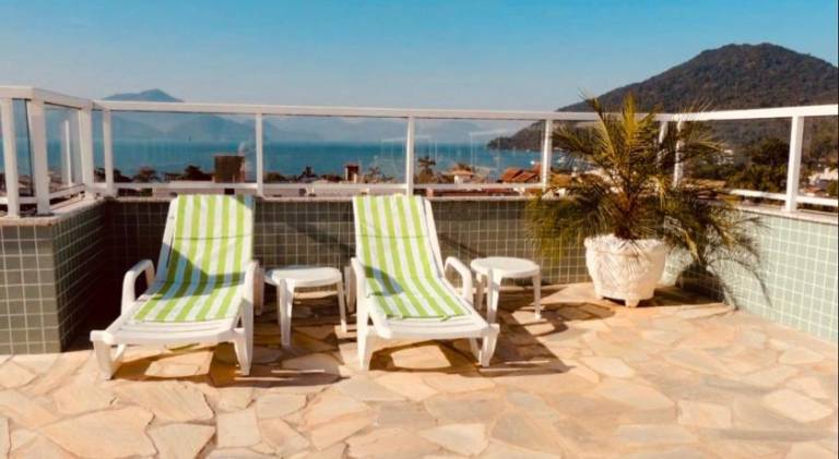 Holiday apartment with pool — photo 4
