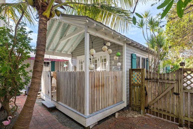 Cabin Key West