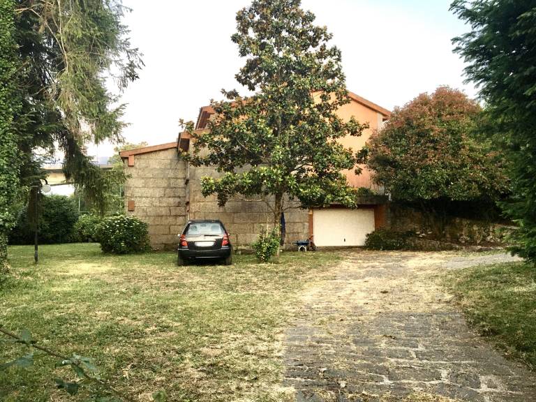 Chalet Bergondo