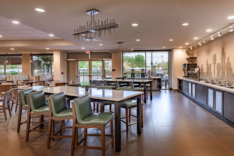 DoubleTree by Hilton Dallas - Farmers Branch — photo 3