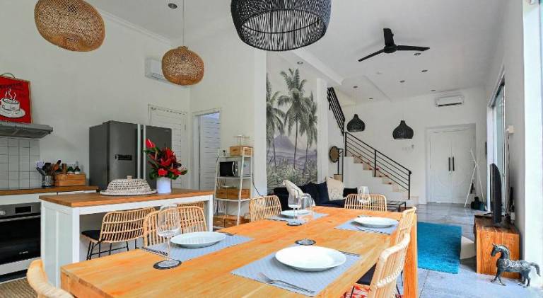 Fully equipped villa with garden & private pool | Perfect for remote work | Dogs allowed — photo 3