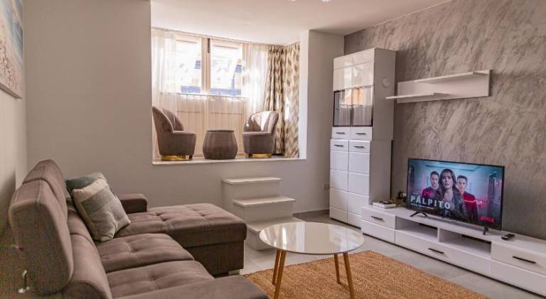 Holiday apartment with 2 rooms for 6 persons — photo 2
