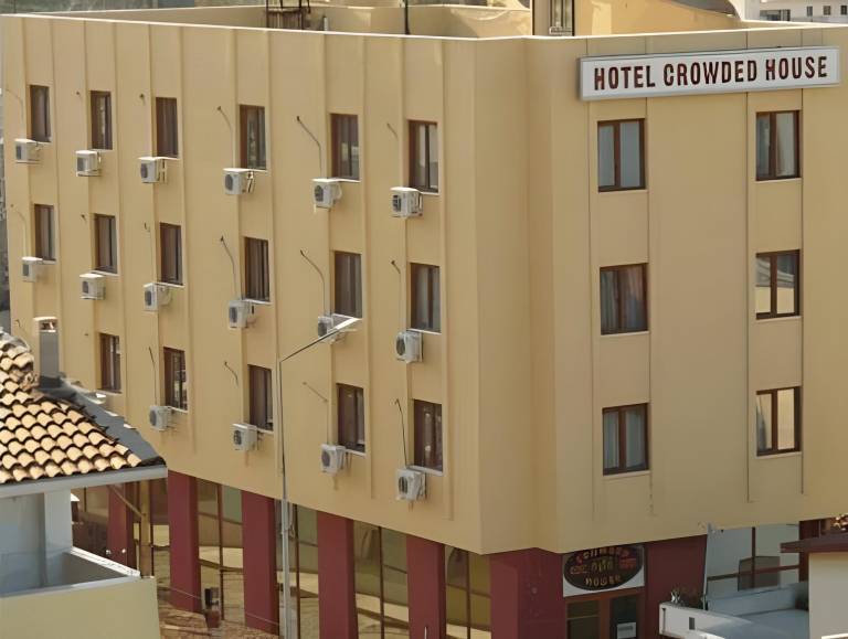 Hotel Crowded House in Eceabat