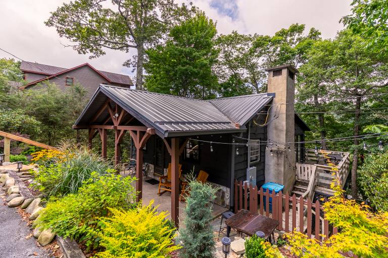 Cabin with terrace & barbeque | Mountain view — photo 2