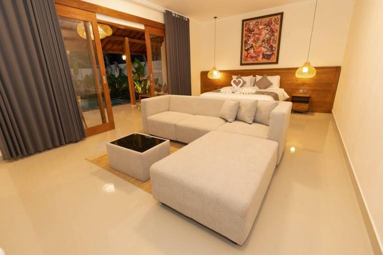 Villa with pool & yard | Suitable for remote work in Ubud