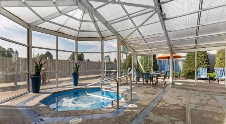 Best Western Plus Coeur d'Alene Inn — photo 2