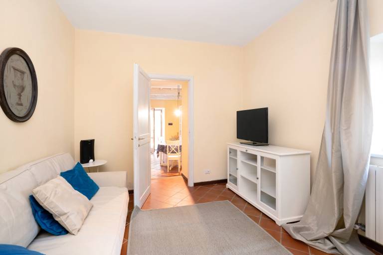 Apartment 'Casa Conte Picedi Appartamento Luna' with Sea View — photo 5