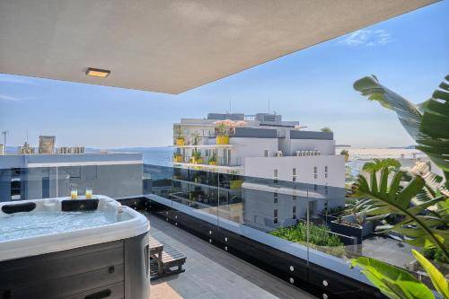 Liberty Living Apartments Znjan Beach — photo 5