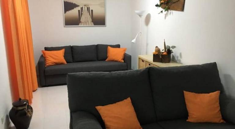 Fully equipped spacious vacation home with barbeque, garden & patio | Good for workation | Pets are welcome — photo 2