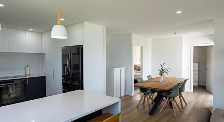 Stunning beachfront bach! — photo 2