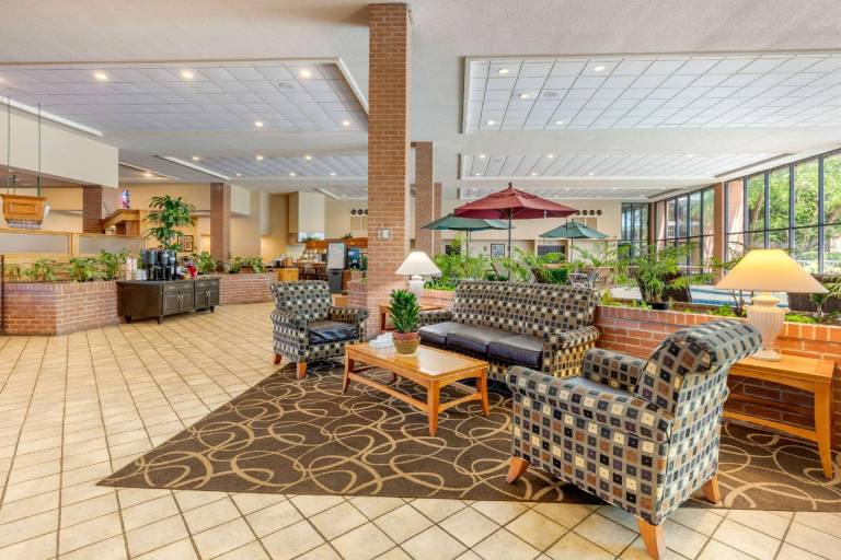 Quality Inn Exit 4 — photo 4