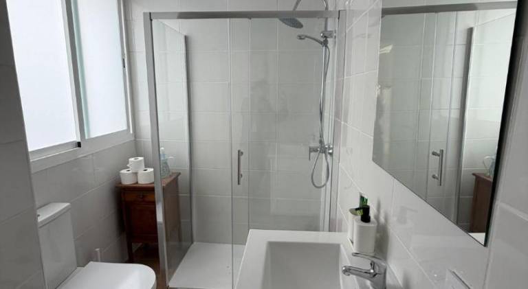 Holiday apartment with 2 rooms for 5 persons — photo 2