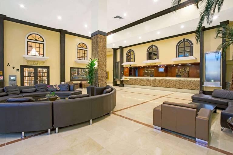 Ramada Plaza by Wyndham Marco Polo Beach Resort — photo 3
