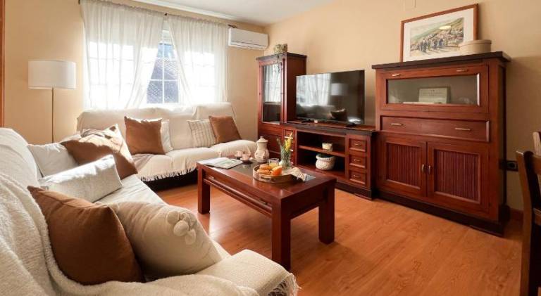 Holiday apartment with 2 rooms for 4 persons — photo 2