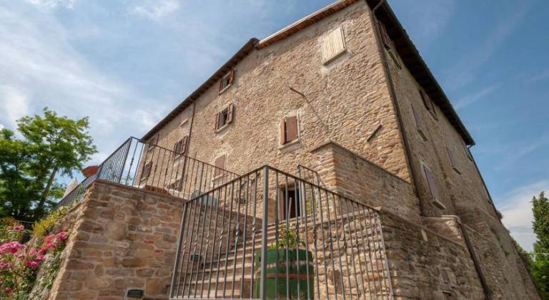 House with pool in Forlì