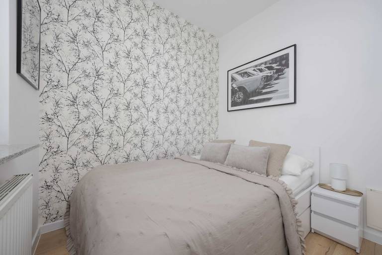 Family-oriented rental apartment with fast internet & yard | Pets are welcome — photo 2
