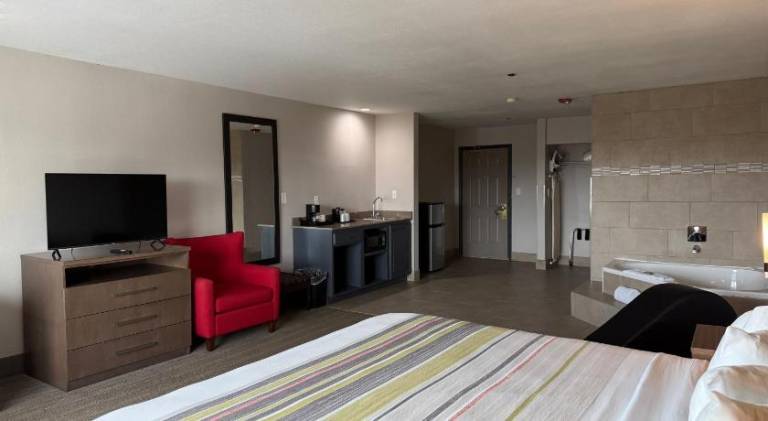 Country Inn & Suites by Radisson, Harlingen, TX — photo 3