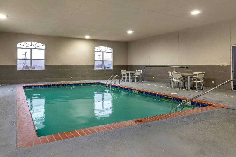 Comfort Inn & Suites Cartersville - Emerson Lake Point — photo 5
