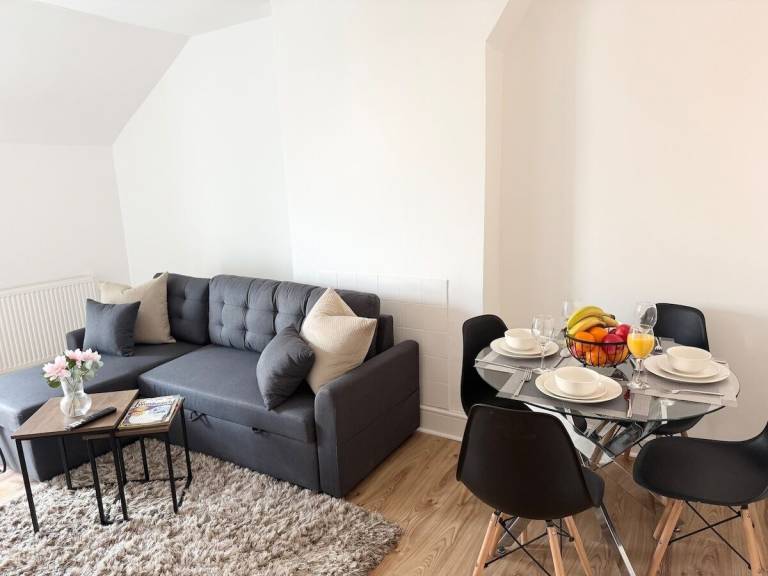 Apartment Barry
