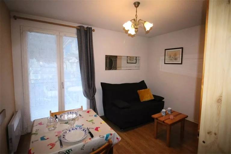 Studio with 1 room for 4 persons — photo 2