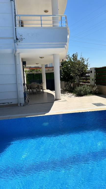 Villa  Çandarlı Mahallesi