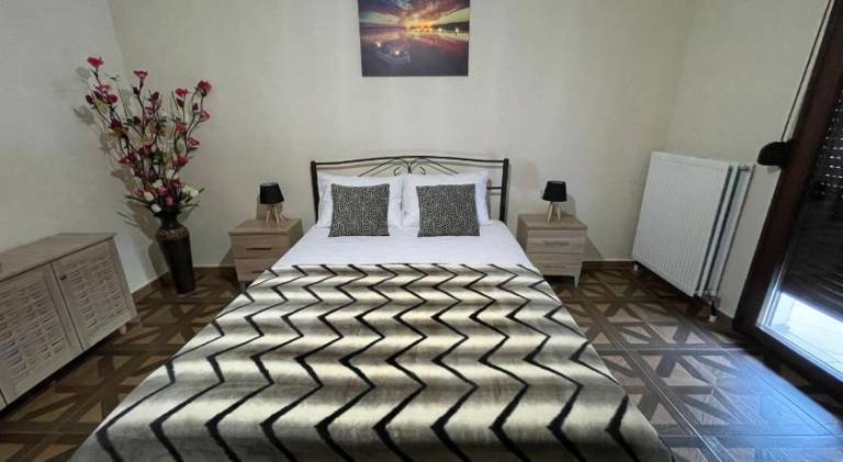 Fully equipped spacious holiday apartment with terrace, grill & garden | Suitable for remote work | Pet-friendly — photo 2